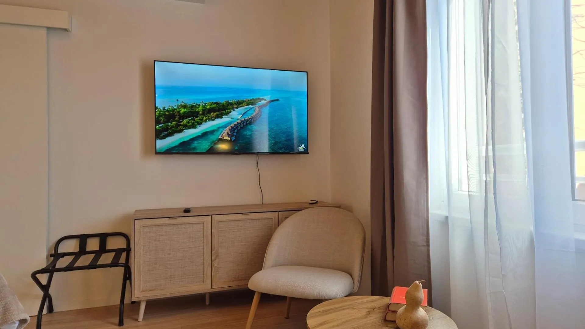 Brand-New Apartment Near The Beach Kastela